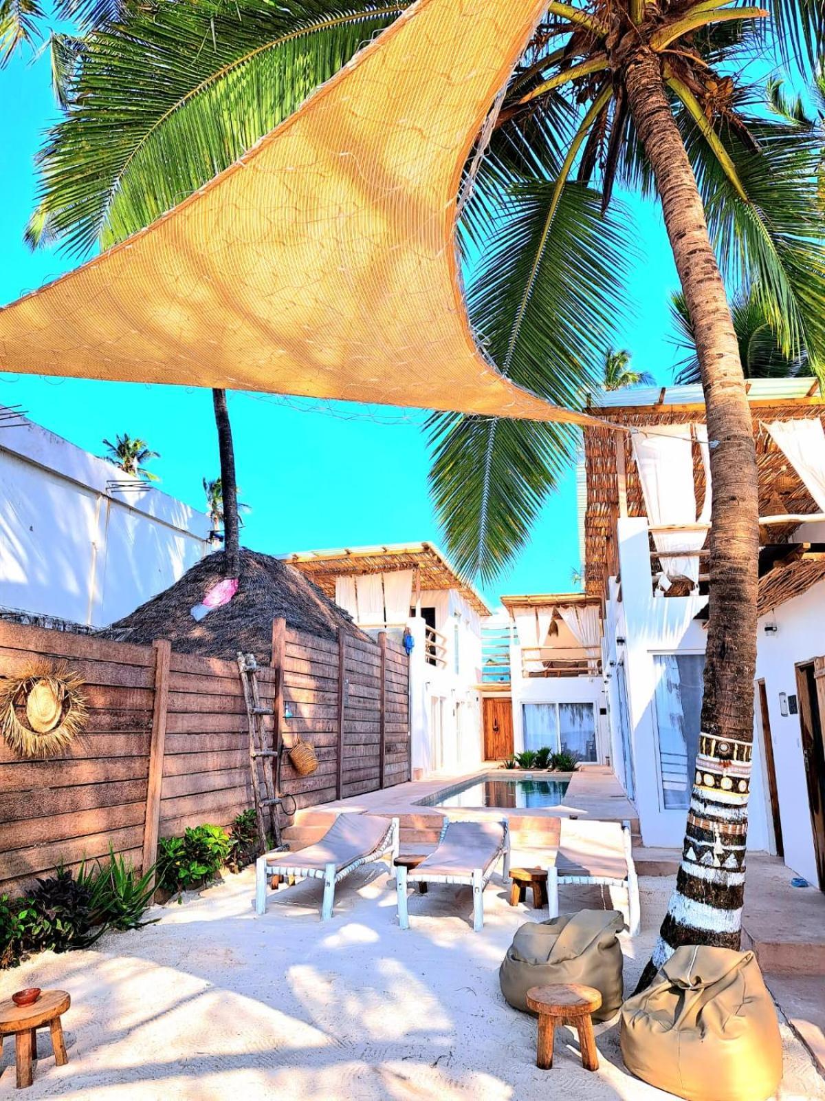 Boho Boutique Hotel - Beachfront , Adults Only , Private Pool Kiwengwa  Eksteriør bilde