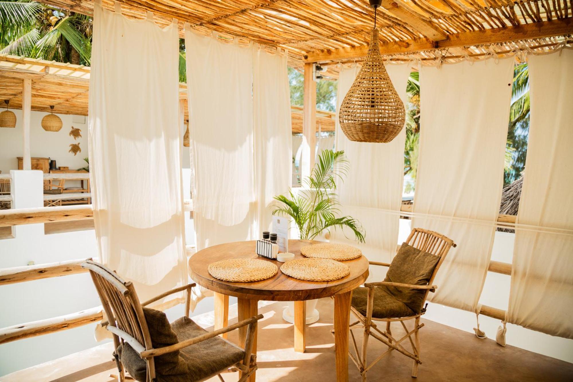 Boho Boutique Hotel - Beachfront , Adults Only , Private Pool Kiwengwa  Eksteriør bilde